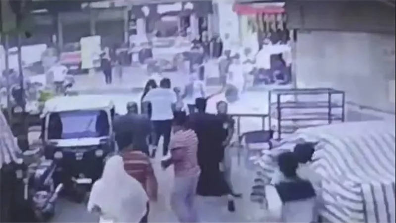 وسط الشارع وفي النهار.. تفاصيل مثيرة في مقتل سيدة على يد عاطل رفضت الزواج منه بالمنوفية