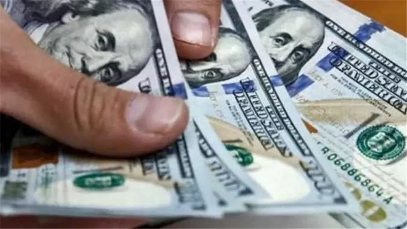 بعد رفع سعر الفائدة.. سعر الدولار اليوم الجمعة 4-8-2023