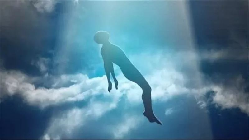 تفاصيل مثيرة.. رجل ستيني يعود إلى الحياة بعد 6 ساعات من فقد الروح بسوهاج