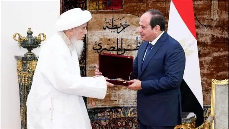 بعد تكريم السيسي لسلطانهم.. من هم البهرة وكم عددهم في مصر؟