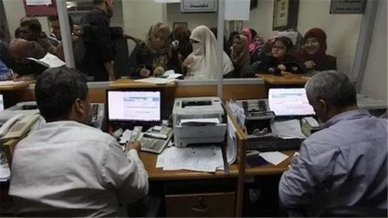 45 يومًا إجازة للموظفين.. الفئة المستهدفة والشروط وفق قانون الخدمة المدنية