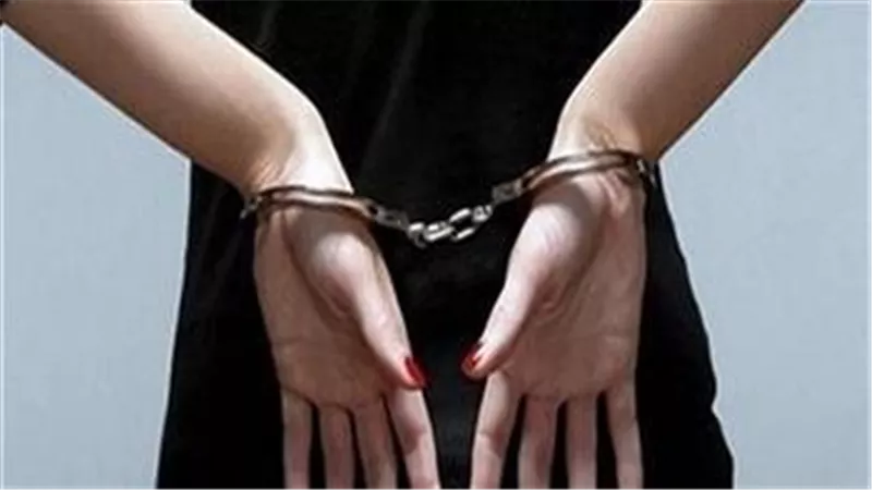 الضحية حاول إخفاء الحادث قبل وفاته.. مفاجأة بواقعة المتهمة بطعن زوجها في الكومباوند الراقي