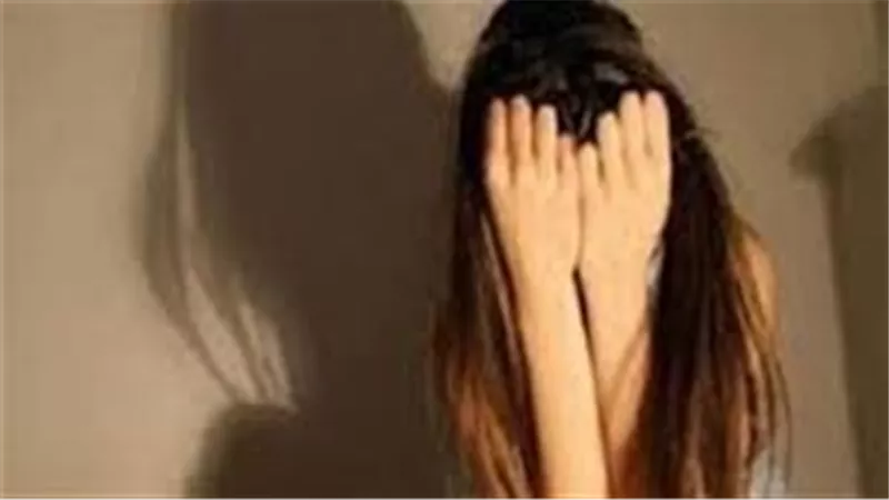 استدرجها وهتك عرضها.. قرار جديد بشأن المتهم بالاعتداء على تلميذة بالبحيرة