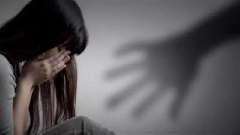 سحلها هي ووالدتها.. تفاصيل مثيرة في تحرش شاب بفتاة بالمرج