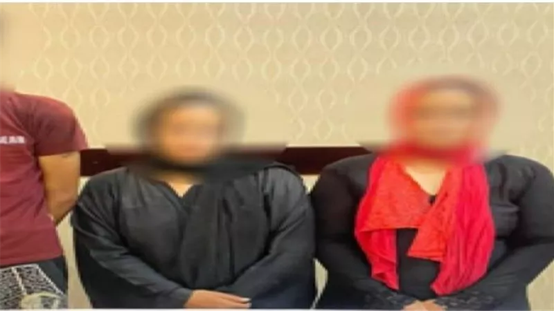 ريا وسكينة من جديد.. جريمة بسة وبنتها في بيت المتراس تهز الإسكندرية | شاهد