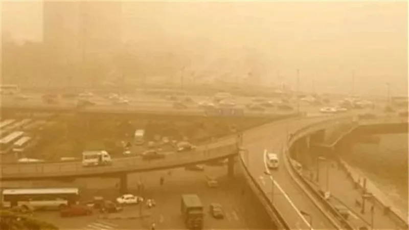 ما علاقة العاصفة دانيال؟..أول تعليق من البيئة على شكاوى انتشار رائحة غريبة في الهواء 