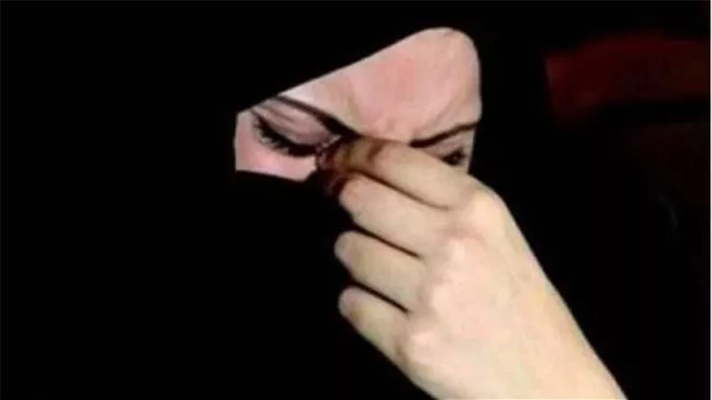 الأرواح ندهتها.. الأب: زوجتي اعتنقت معتقدات إلحادية وأنهت حياة ابنتنا 