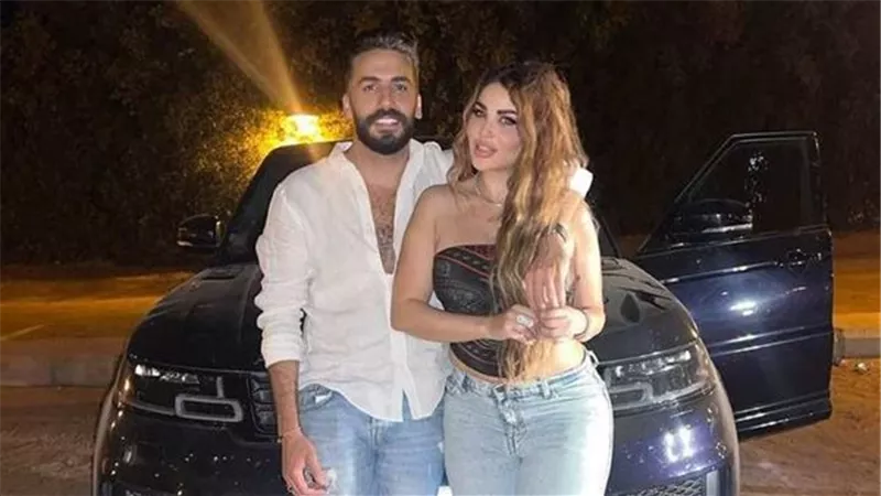 بحبها من 10 سنوات.. أحمد خالد يكشف كواليس زواجه بطليقة الفيشاوي | فيديو