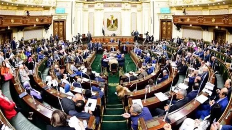 زيادة المعاشات والمرتبات والتصالح بمخالفات البناء.. بشائر الخير للمصريين في أكتوبر