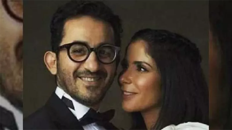 لن تتوقع رد فعله.. قصة أغرب هدية من منى زكي لزوجها أحمد حلمي | شاهد