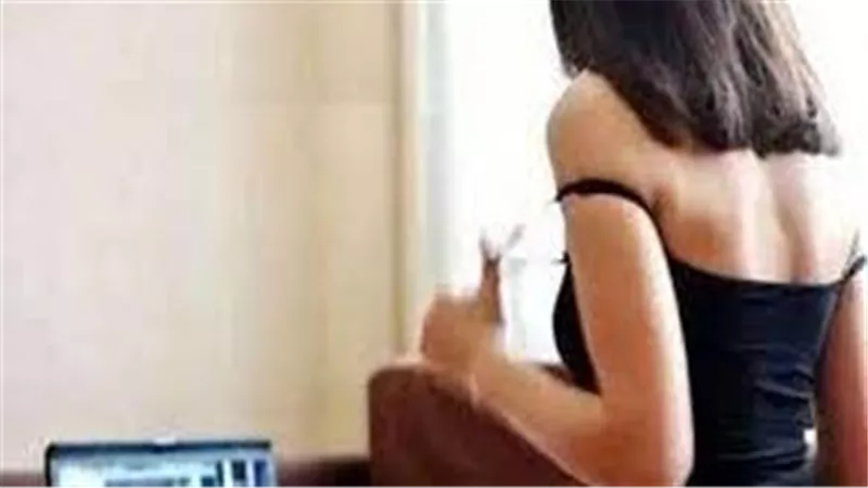 أغوته بعلاقة جنسية.. اعترافات مثيرة للمتهمة بقتل الدبلوماسي العربي