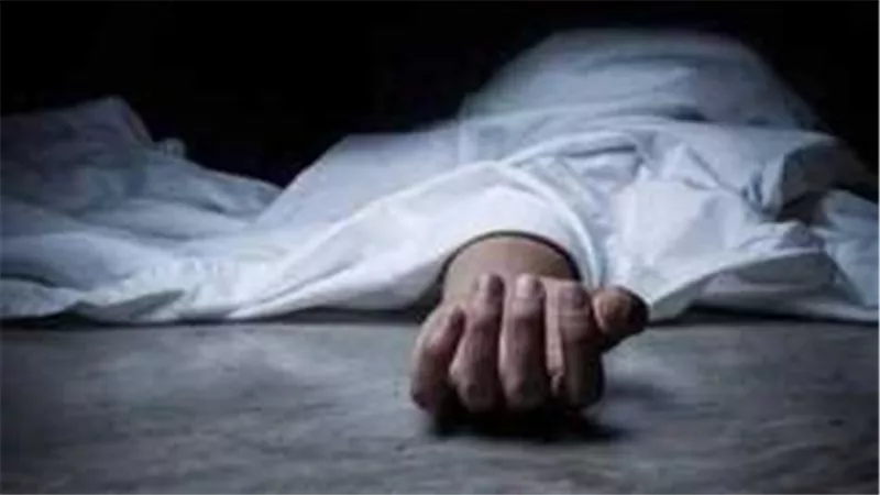 الجاني ذبحه وأخرج أحشاءه بسكين.. جريمة بشعة في حدائق أكتوبر