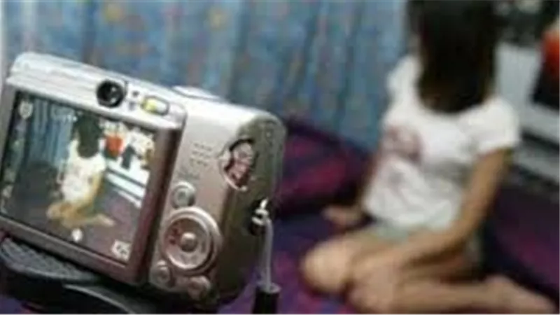 هنشر صورك وأفضحك.. نجلاء هددت شيماء بنشر صورها الخاصة والمحكمة تعاقبها