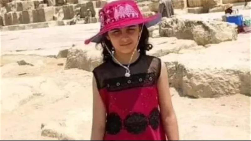 ضربا ابنة شقيقهما الأكبر حتى الموت.. تفاصيل الحكم بالسجن المشدد للعم والعمة المتوحشين