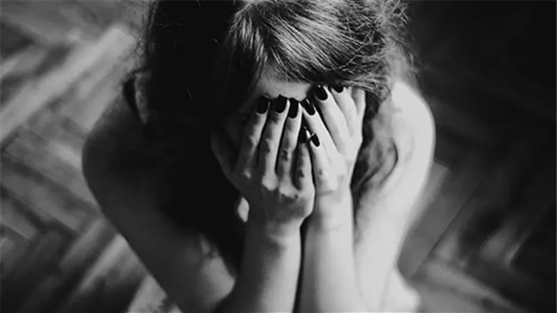 لازالت عذراء.. ليلى ترفع دعوى طلاق للضرر بعد شهرين من زواجها