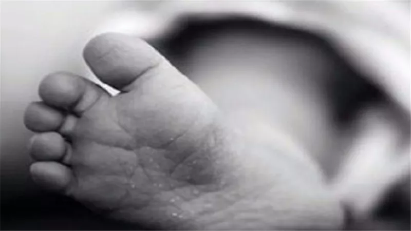 جثة رضيع وإغماء الأم.. مأساة داخل كابينة مصعد عقار في المنيب