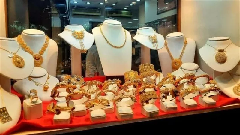 تحرك صادم في سعر الذهب اليوم الخميس 19 أكتوبر 2023 