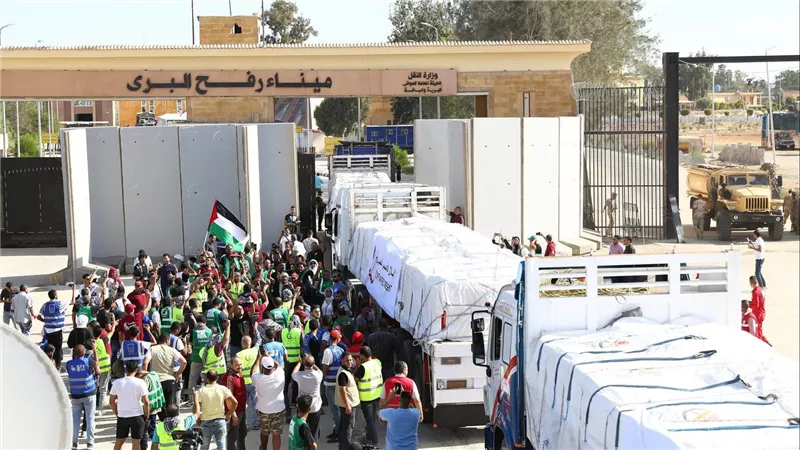 لماذا يمنعه الاحتلال؟.. كل المساعدات إلى غزة مسموح بها إلا شيء واحد فما هو؟