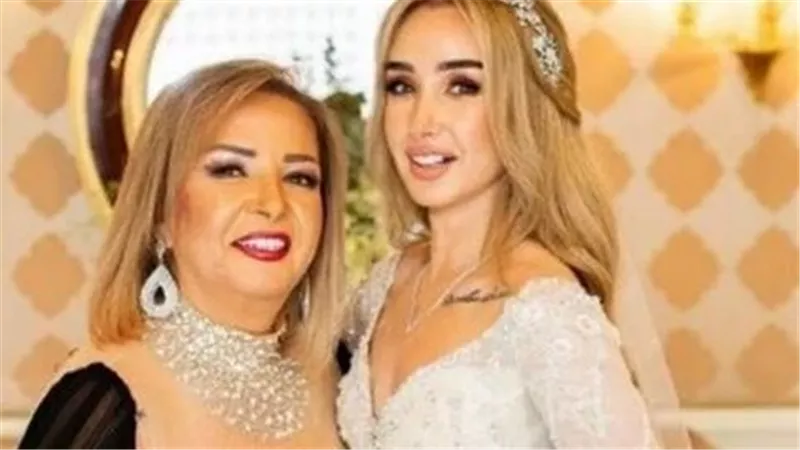 شبه بناتها.. والدة هنا الزاهد تثير ضجة على السوشيال ميديا | شاهد