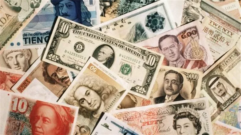 بداية التعاملات.. سعر الدولار والعملات العربية والأجنبية اليوم الأربعاء 1 نوفمبر 2023