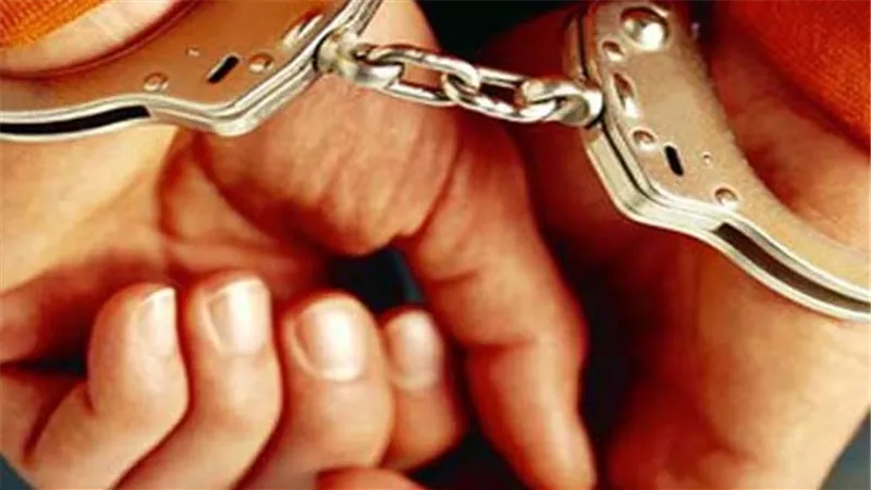 سابها غرقانة في دمها وهرب.. تفاصيل ضبط المتهم بدهس سيدة بسيارة ميكروباص في البساتين