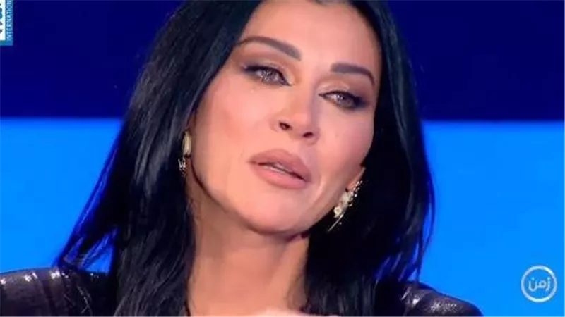 كيف تركني وراح..انهيار نادين الراسي على الهواء بعد مشاهدة صورة شقيقها الراحل | فيديو