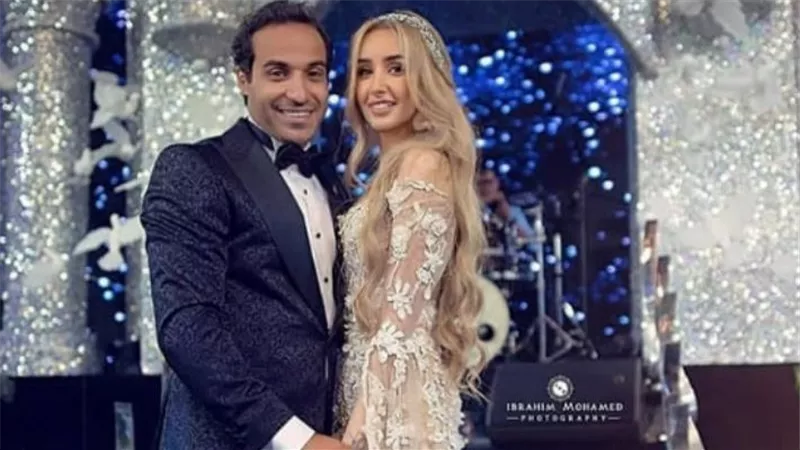 سر تأجيل الحمل.. حقيقة انفصال أحمد فهمي وهنا الزاهد
