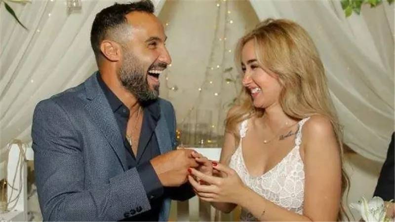  آخرهن هنا الزاهد.. حكاية زيجات أحمد فهمي الثلاثة بعد انفصاله عنهن 