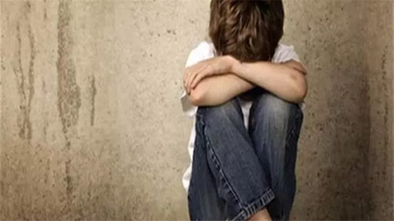فعل غير أخلاقي.. تفاصيل مثيرة في هتك عرض فارس على يد 2 شباب في سوهاج 