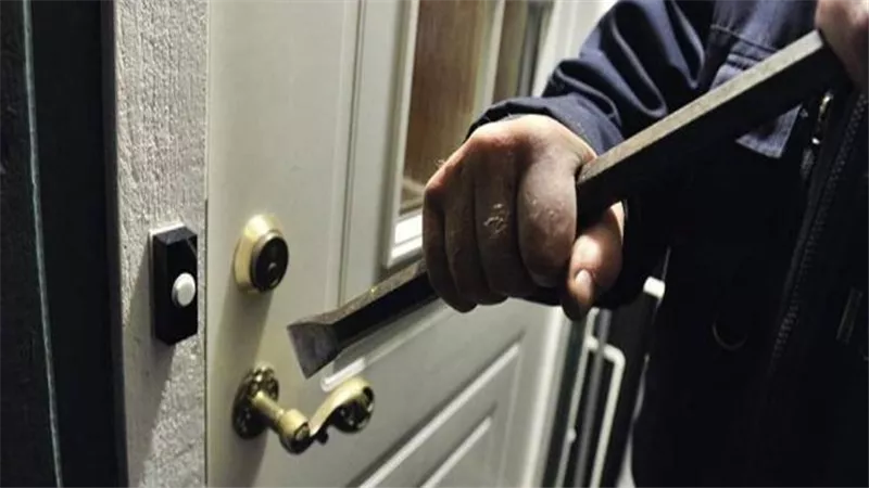 بيان رسمي يكشف حقيقة التشكيل العصابي لسرقة المنازل