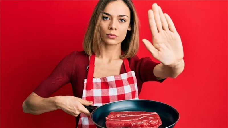 لن تتوقع.. هذا ما يحدث لأمعائك عند التوقف عن تناول اللحوم 