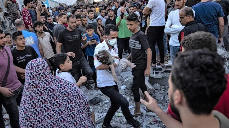 حل الأزمة في غزة: هل يكمن في استلام فتح مسؤولية القطاع وطرد حماس؟