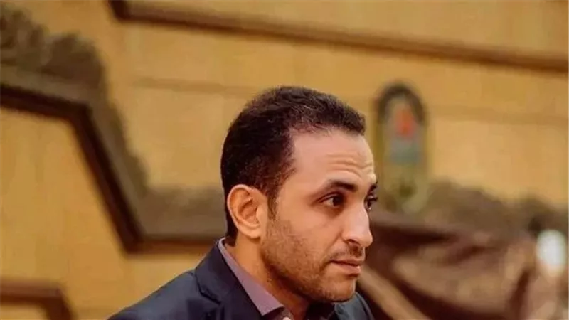مراته سابته وطالع عينه في الشغل.. تفاصيل مؤثرة في رحيل أستاذ جامعة الأزهر