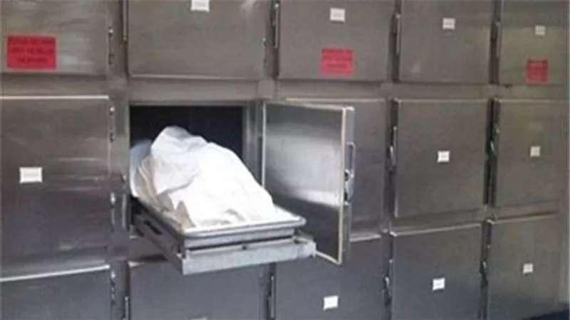 جثة في وضع قرفصاء.. تحرك جديد من المباحث لحل لغز قاصر الحي الإيطالي