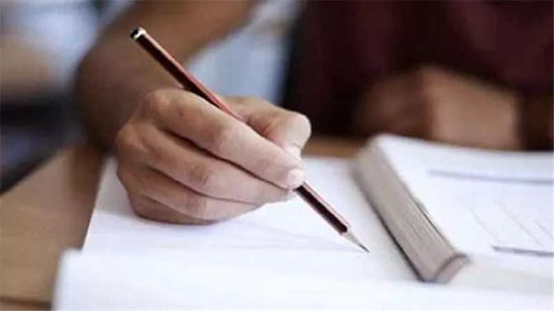 تعرف على موعد امتحانات منتصف العام الدراسي 2023-2024