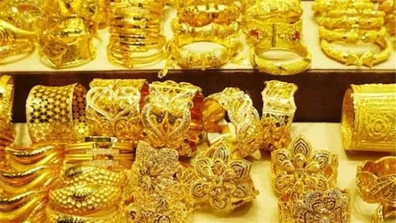 هذا سر ارتفاعه..التموين تكشف موعد انخفاض أسعار الذهب