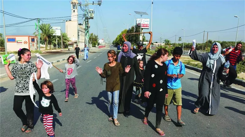 الانضمام لسلطة الضفة.. آمال أهالي غزة بإدارة فلسطينية موحدة تصطدم برغبات حماس