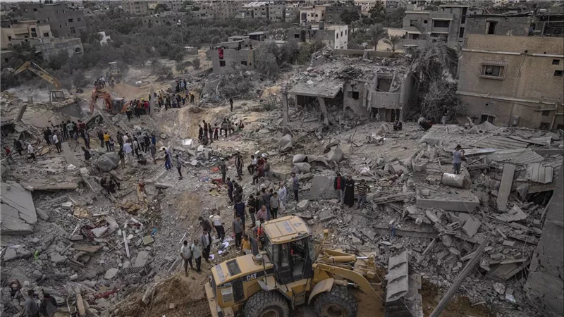 وضع معيشي سيء وشهداء بالالاف.. القصة الكاملة لمطالبة أهالي غزة بابعاد حماس عن حكم القطاع 