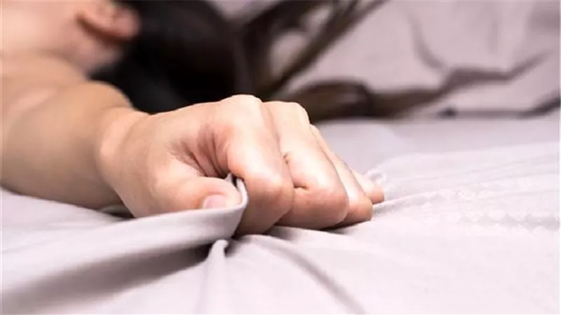مكنتش عارفة اللي في بطني ابن مين فيهم.. اعترافات مثيرة لقاتلة زوجها بمساعدة عشيقها بالجيزة