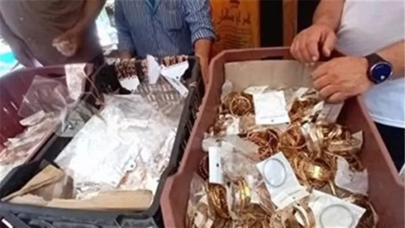 راجع من أسوان بـ 160 كيلو.. تفاصيل القبض على امبراطور الذهب في مصر 