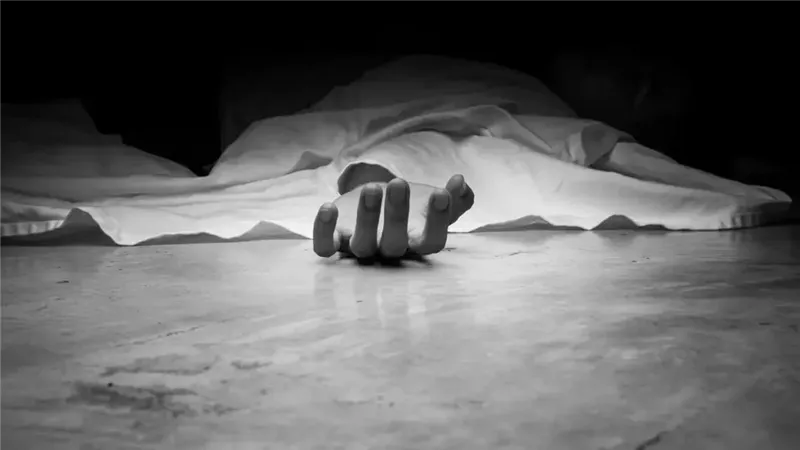 مش هخليك تفرح بيها.. رفض زواجه من ابنته فقتله رميا بالرصاص في أسيوط