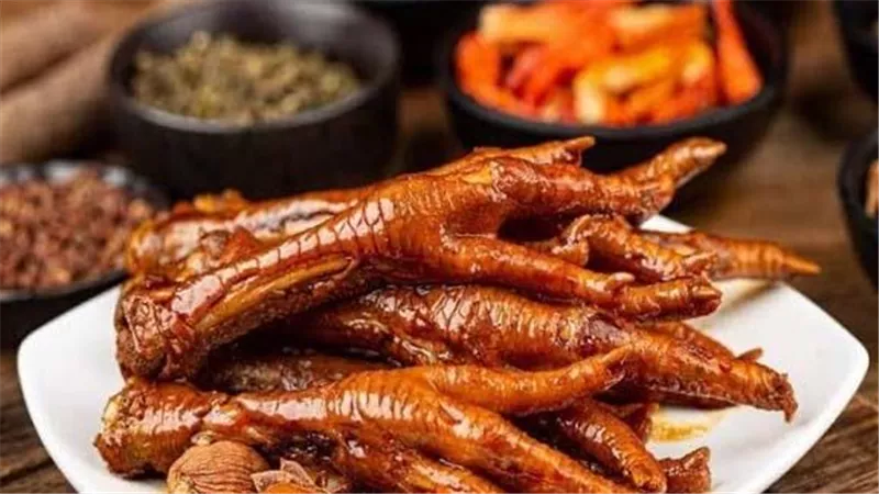 مفاجأة.. هذا ما يحدث لجسمك عند تناول طبق من أرجل الفراخ