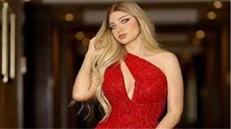 بطن مكشوف.. ياسمين الخطيب تستعرض رشاقتها | شاهد