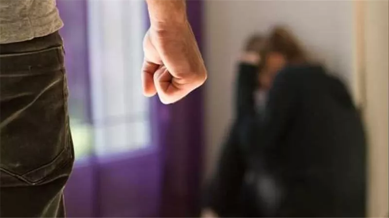 طعنها حتى الموت.. القصة الكاملة لمقـ تل سيدة على يد زوجها بالإسكندرية
