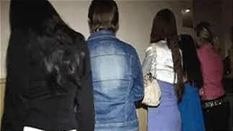 جروب لتبادل الزوجات.. تفاصيل مثيرة في سقوط مولانا وزوجته بالدقهلية