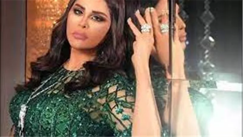 بعد سرقتها مرتين.. فساتين ومجوهرات أحلام المثيرة للجدل | شاهد