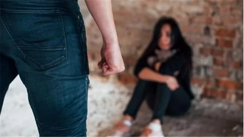  تناوبوا على اغتصابها.. كيف سقطت فتاة البركة ضحية الذئاب الثلاثة؟