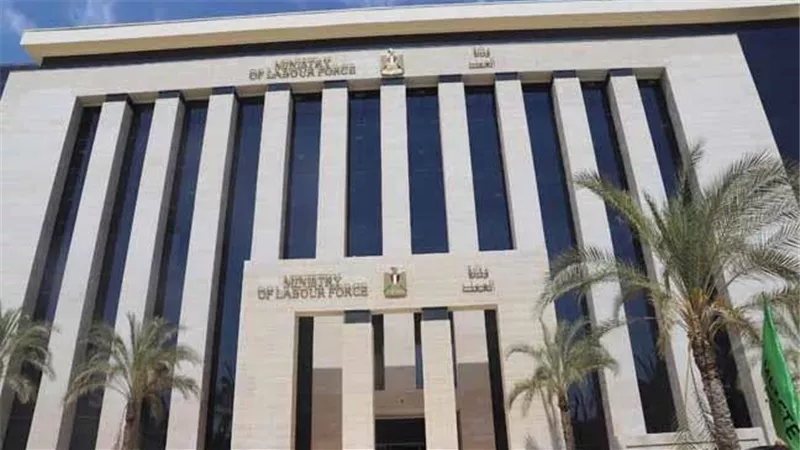 وظائف جديدة.. تفاصيل الإعلان عن 3261 فرصة عمل برواتب مجزية بـ 13 محافظة