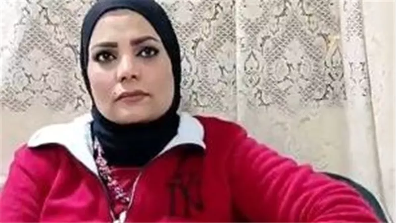 هددني بفيديوهات مخلة.. موظفة بوزارة العدل تتهم يوتيوبر بابتزازها
