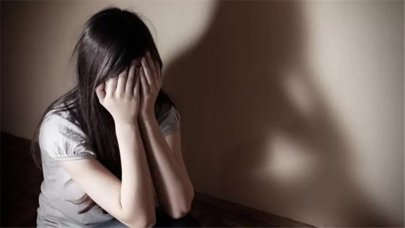 أحدهما تحرش والآخر صورهما.. فتاة البلامون: لمسوا أجزاء حساسة بجسدي في الجراج